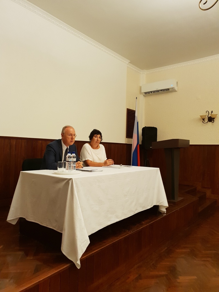 4PzceYxhSx4.jpg 4PzceYxhSx4.jpg