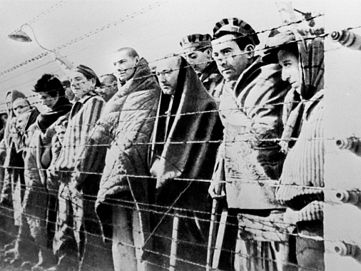 Узники гитлеровского концлагеря Освенцим, 1945 г. Фото из архива ИТАР-ТАСС