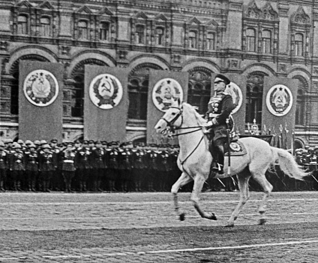 Маршал Советского Союза  Жуков Г.К. на параде Победы, Москва, 1945 г. Фото Евгения Халдея